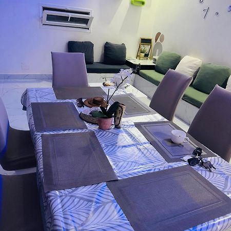 萨利波图尔Grace House Jacuzzi住宿加早餐旅馆 外观 照片